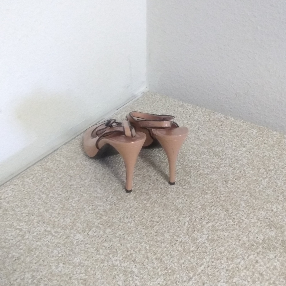 Prada Tan Patent Leather Sling Back Sandals - Picture 5 of 6